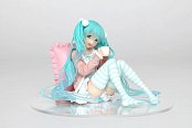 Vocaloid PVC Statue Hatsune Miku Casual Wear Ver. 12 cm --- DAMAGED PACKAGING