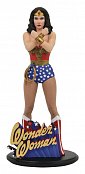 DC Comic Gallery PVC Statue Linda Carter Wonder Woman 23 cm