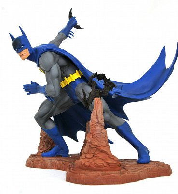 DC Comic Gallery PVC Statue Batman by Neal Adams Exclusive 28 cm