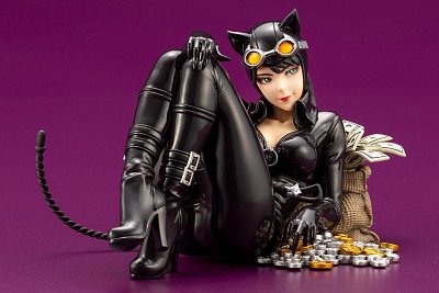 DC Comics Bishoujo PVC Statue 1/7 Catwoman Returns 9 cm