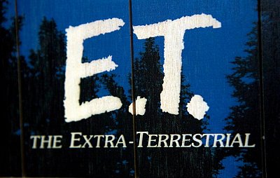 E.T. the Extra-Terrestrial WoodArts 3D Wooden Wall Art The Extra-Terrestrial  30 x 40 cm
