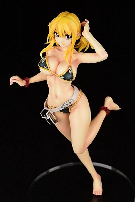 Fairy Tail PVC Statue 1/6 Lucy Heartfilia Swimwear Gravure Style Noir Ver. 23 cm