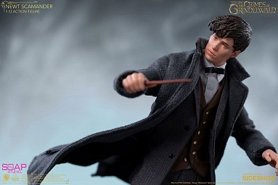 Fantastic Beasts: The Crimes of Grindelwald Action Figure 1/12 Newt Scamander 17 cm