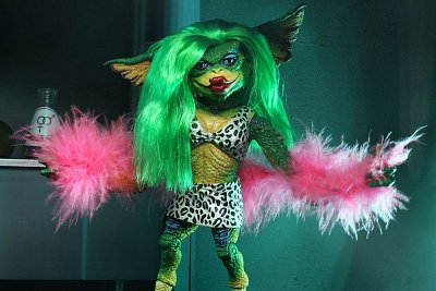 Gremlins 2 Ultimate Action Figure Greta 15 cm