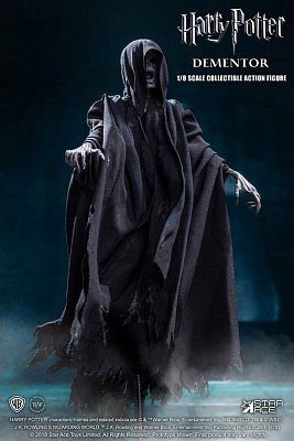 Harry Potter and the Prisoner of Azkaban Action Figure 1/8 Dementor 16 cm --- DAMAGED PACKAGING