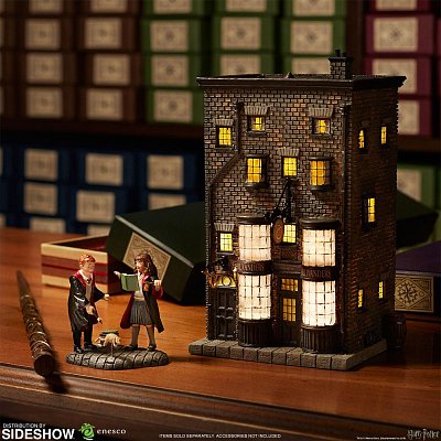 Harry Potter Statue Ollivanders Wand Shop 20 cm