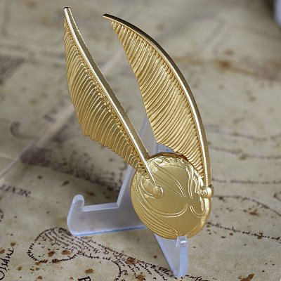 Harry Potter XL Premium Pin Badge Oversized Snitch (gold plated)