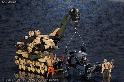 Hexa Gear Plastic Model Kit 1/24 Block Base 04 DX Arsenal Grid 23 cm - Severely damaged packaging