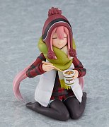 Laid-Back Camp Figma Action Figure Nadeshiko Kagamihara DX Edition 13 cm