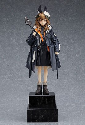 Lavender Quartz Original Series by LM7 Statue Lana Torabishi 35 cm