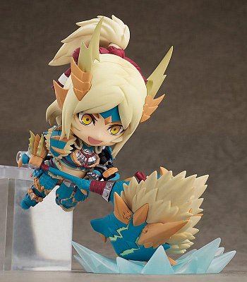 Monster Hunter World Iceborne Nendoroid Action Figure Hunter Female Zinogre Alpha Armor Ver. DX  - Damaged packaging