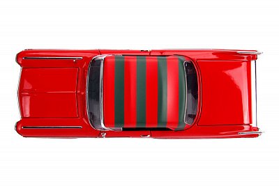 Nightmare on Elm Street Diecast Model American Horror Rides 1/24 1958 Cadillac with Figure