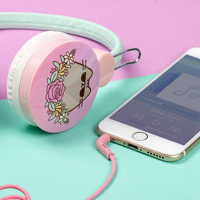 Pusheen Headphones Tech