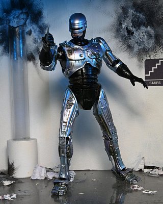 RoboCop Action Figure Ultimate Battle Damaged RoboCop with Chair 18 cm