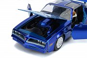 Stephen King\'s It Diecast Model 1/24 Pontiac Firebird
