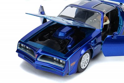 Stephen King\'s It Diecast Model 1/24 Pontiac Firebird