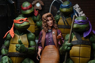 Teenage Mutant Ninja Turtles Action Figure Ultimate April O\'Neil 18 cm