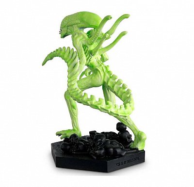 The Alien & Predator Figurine Collection 1/16 Vision Xenomorph (Alien vs. Predator) GITD 14 cm --- DAMAGED PACKAGING