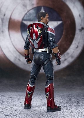 The Falcon and the Winter Soldier S.H. Figuarts Action Figure Falcon 15 cm