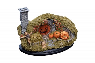 The Hobbit An Unexpected Journey Statue 16 Hill Lane Halloween Edition 11 cm