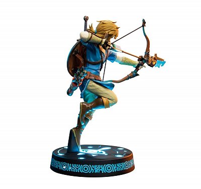 The Legend of Zelda Breath of the Wild PVC Statue Link Collector\'s Edition 25 cm --- DAMAGED PACKAGING