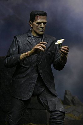 Universal Monsters Action Figure Ultimate Frankenstein\'s Monster (Color) 18 cm