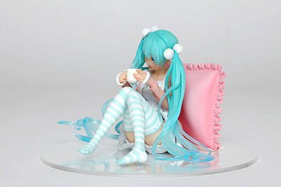 Vocaloid PVC Statue Hatsune Miku Casual Wear Ver. 12 cm --- DAMAGED PACKAGING