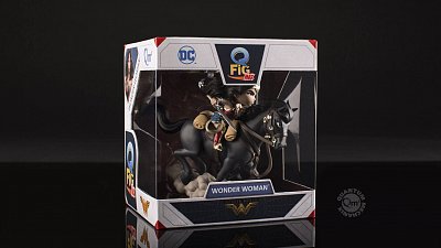 Wonder Woman Movie Q-Fig MAX Figure Wonder Woman 15 cm --- DAMAGED PACKAGING