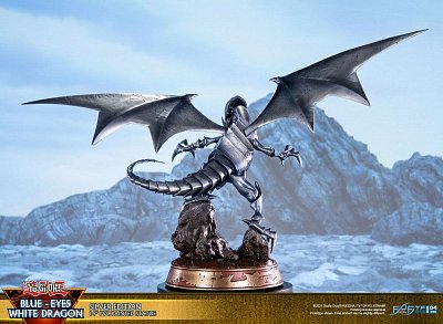 Yu-Gi-Oh! PVC Statue Blue-Eyes White Dragon Silver Edition 35 cm