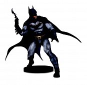 DC Designer Series Statue Batman by Olivier Coipel 28 cm