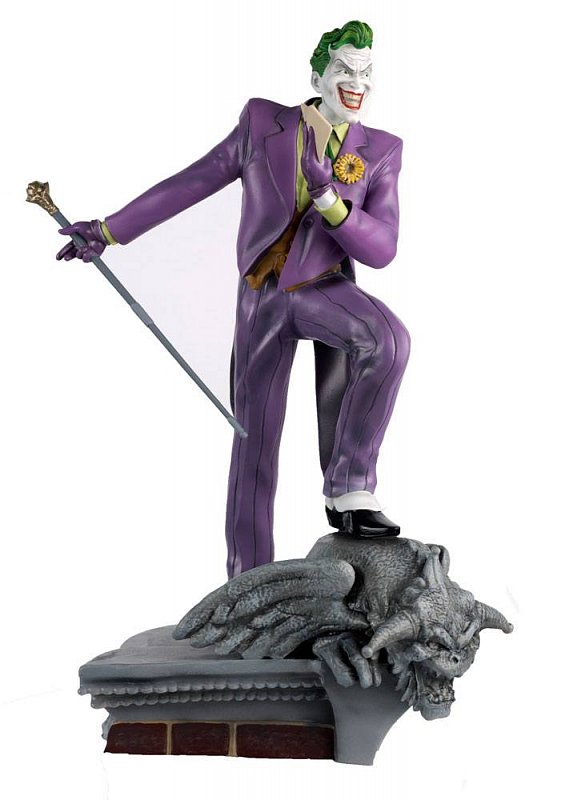 Mega Special DC Comics The Joker Figurine 35cm 